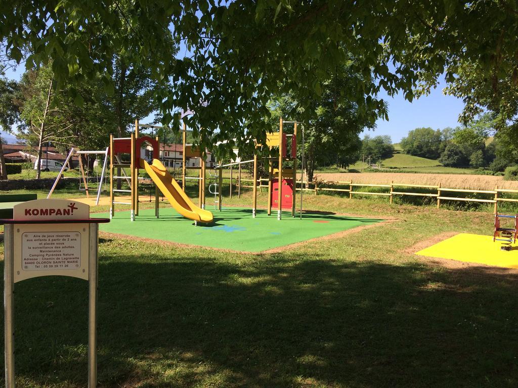 Camping Pyrenees Nature Oloron-Sainte-Marie Kültér fotó